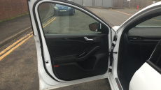 Ford Focus 1.0 EcoBoost Hybrid mHEV 155 ST-Line Edition 5dr Petrol Hatchback